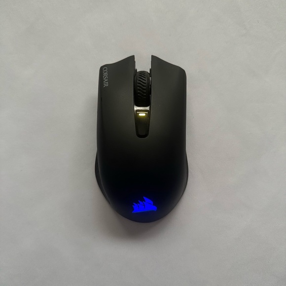Corsair Harpoon RGB Wireless Bluetooth Gaming Mouse - Picture 2 of 7